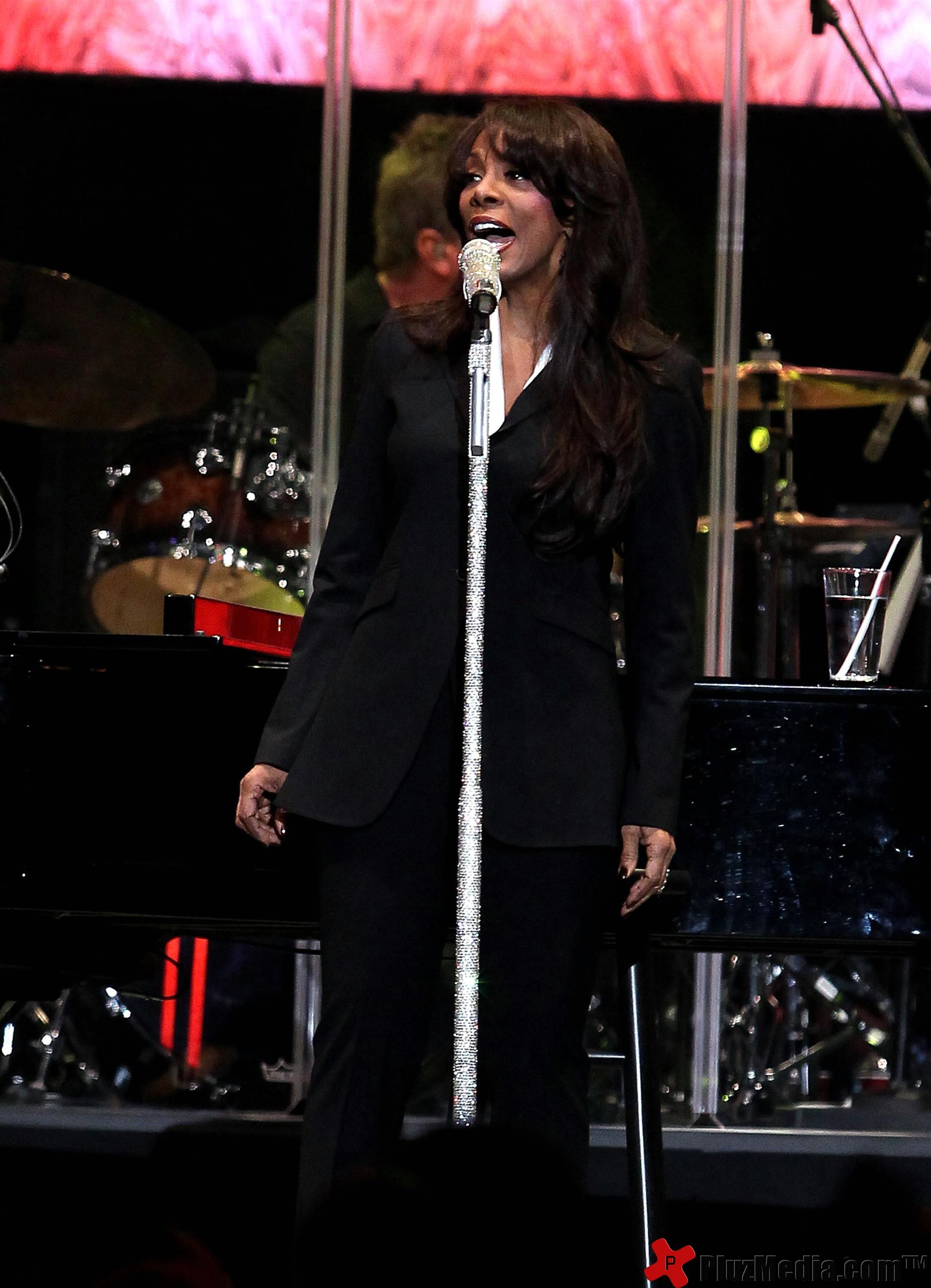 Donna Summer - David Foster and Friends in concert at Mandalay Bay Event Center | Picture 92613